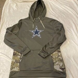 Dallas cowboys hoodie ~ Size XL